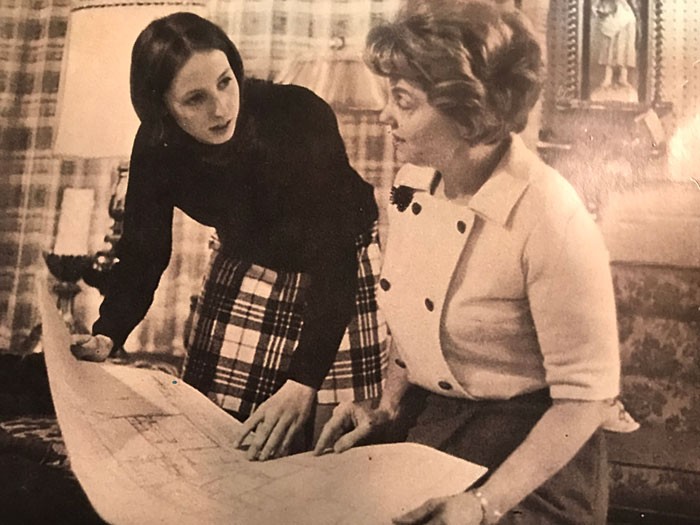 Hunter Douglas Dealer Image